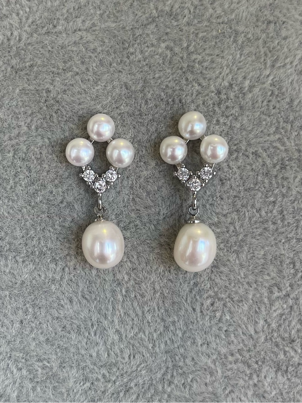 Freshwater Pearl Drop Earrings with Crystal Accents - Sterling silver 925 posts
